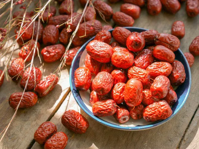 خواص عناب برای استخوانها
